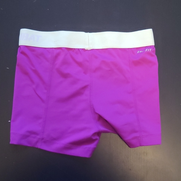 Spandex - Picture 2 of 3